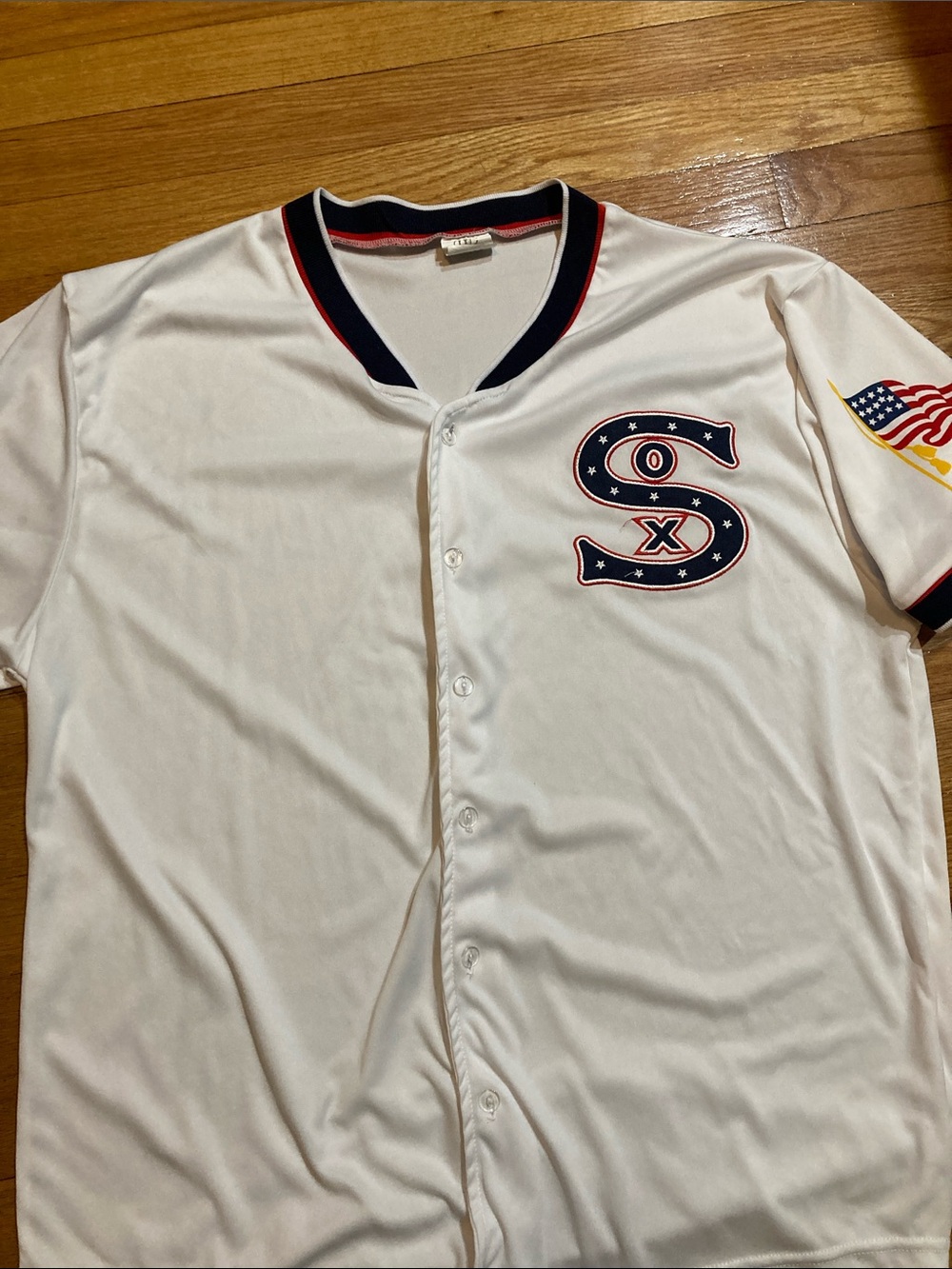 Chicago Sox classic Jersey stadium giveaway old timer with Navy & Red Trim